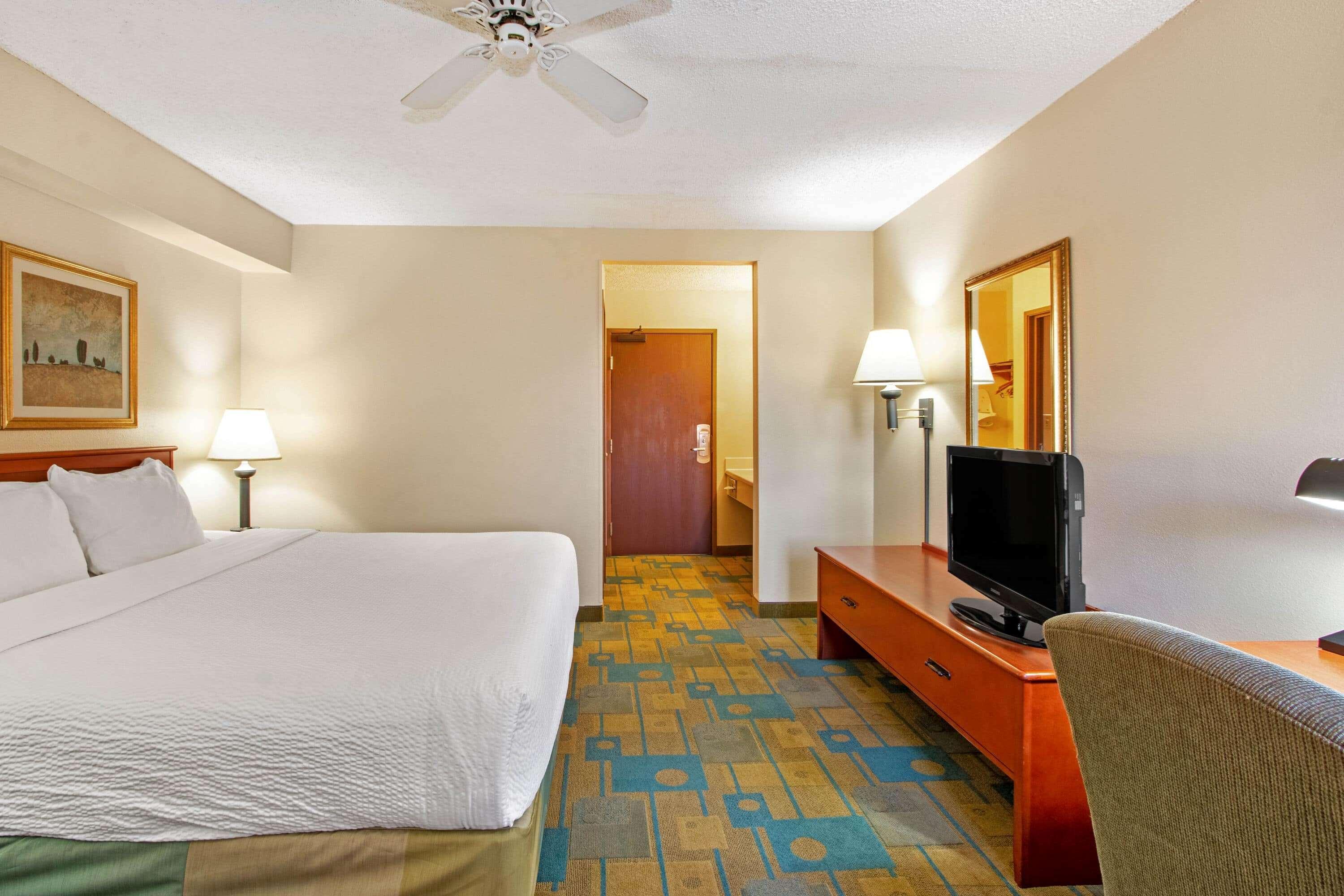 Hotel La Quinta by Wyndham Albuquerque Journal Ctr NW Extérieur photo