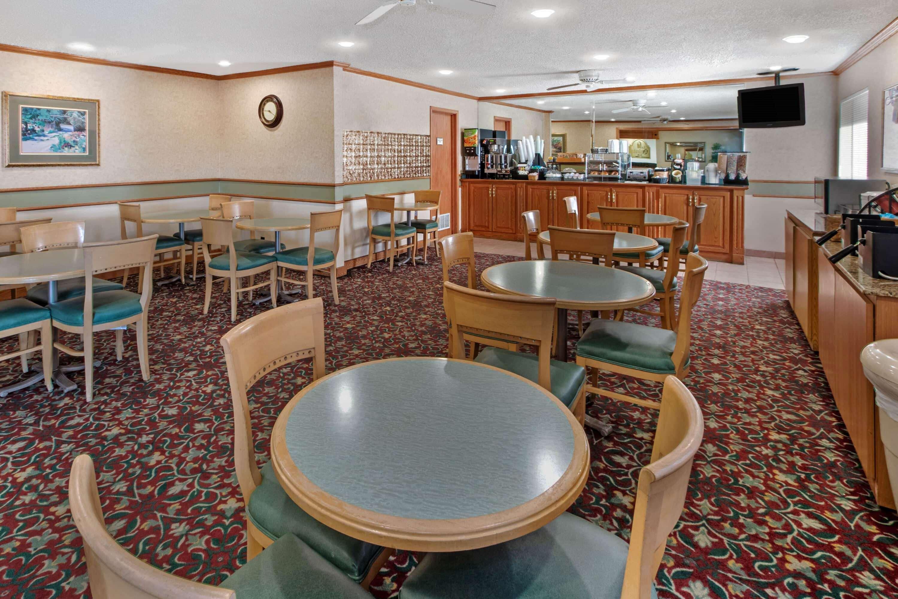 Hotel La Quinta by Wyndham Albuquerque Journal Ctr NW Extérieur photo
